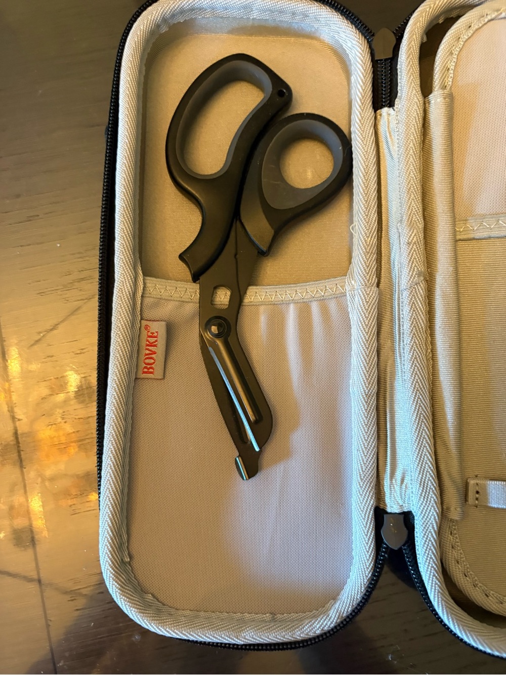 Bovke Medical Case with Instruments - Picture 6 of 9
